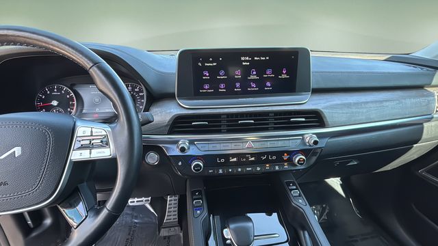 Used 2022 Gray Kia SX image 11