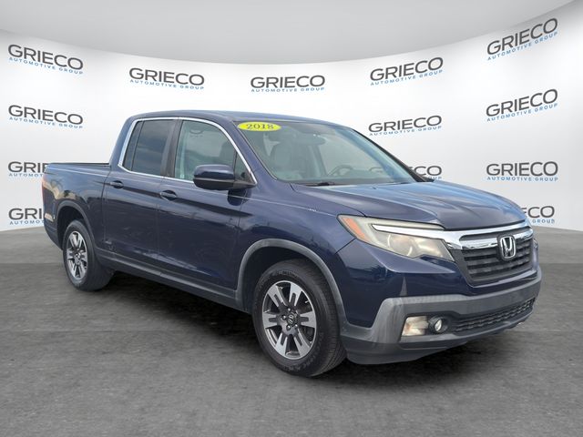 Black (Obsidian Blue Pearl) 2018 Honda Ridgeline Pickup Truck Front-Wheel Drive 6-Speed Automatic