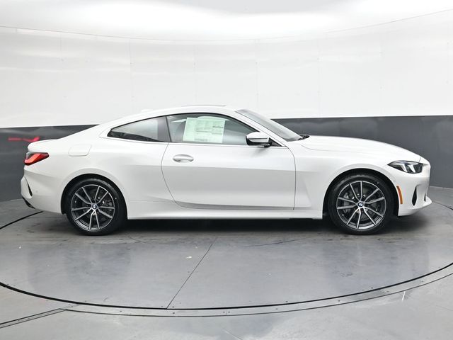 New 2026 White BMW 430i xDrive image 3