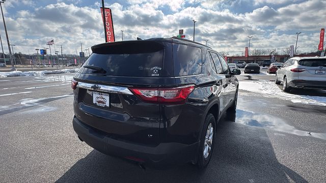 2020 Chevrolet Traverse LT - Image 5