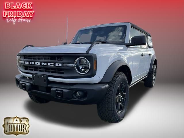 2024 Ford Bronco Black Diamond 3