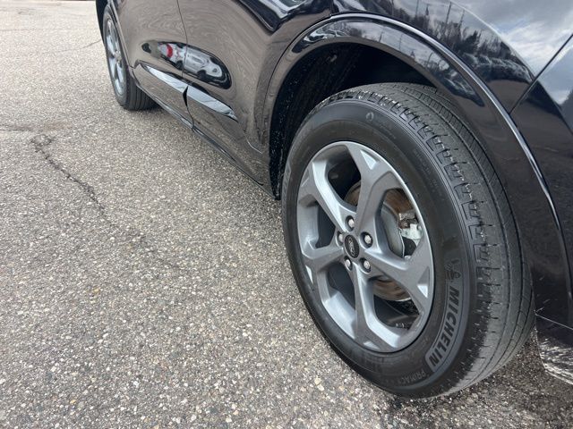 2023 Ford Escape Hybrid