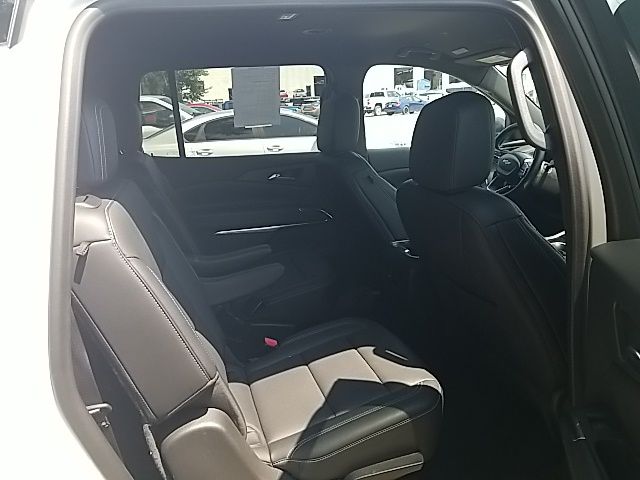 Used 2025 Chevrolet Traverse SUV