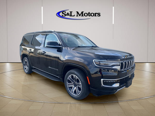 Diamond Black Crystal Pearlcoat 2024 Jeep Wagoneer Series II 4WD SUV / Crossover Four-Wheel Drive 8-Speed Automatic