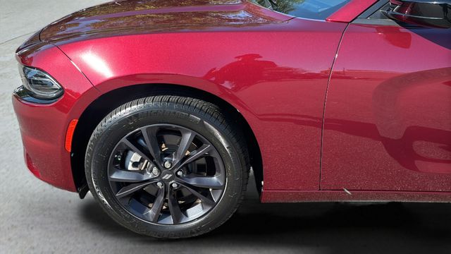 Used 2023 Red Dodge SXT image 38