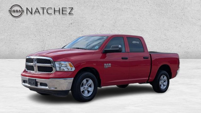 2023 RAM 1500 Classic SLT Crew Cab 4WD