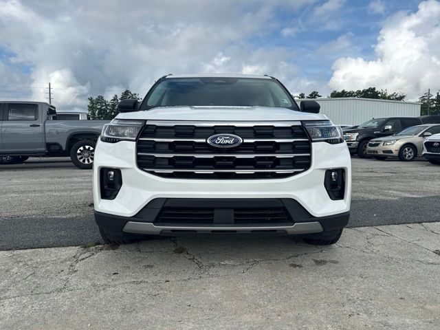 2025 Ford Explorer Active:B02485