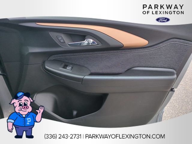 Used 2023 Gray Chevrolet ACTIV image 32