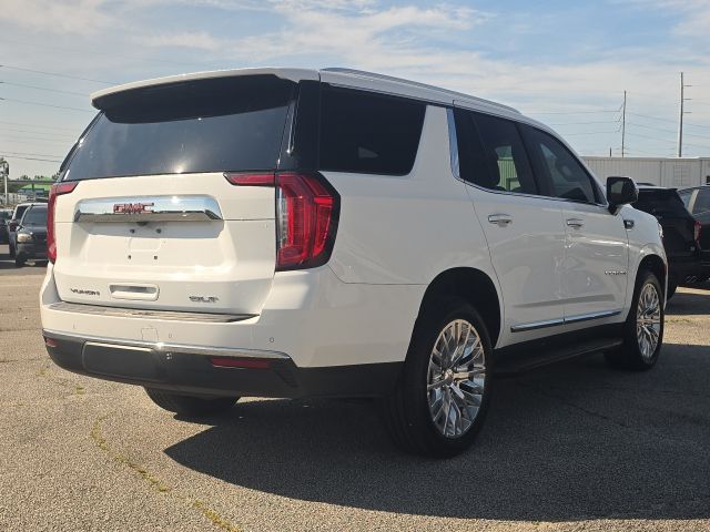 2023 GMC Yukon SLT:45647B