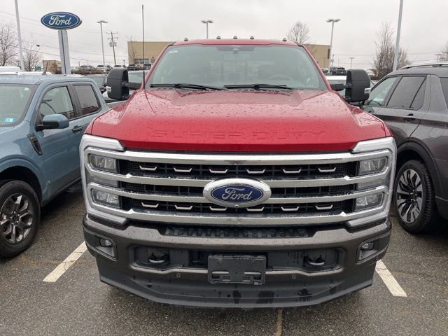 Rapid Red Metallic Tinted Clearcoat 2024 Ford F-250 Super Duty King Ranch Crew Cab 4WD Pickup Truck Four-Wheel Drive Automatic
