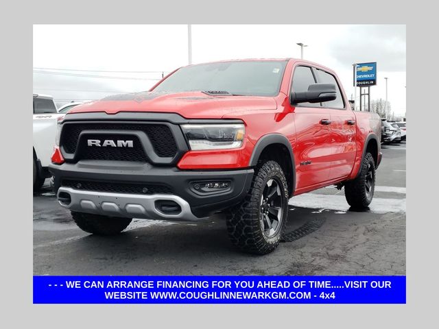 Flame Red Clearcoat 2024 RAM 1500 Pickup Truck Four-Wheel Drive 8-Speed Automatic
