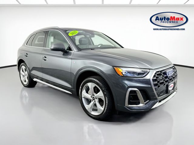 Daytona Gray Pearl Effect 2025 Audi Q5 SUV / Crossover All-Wheel Drive 7-Speed Automatic