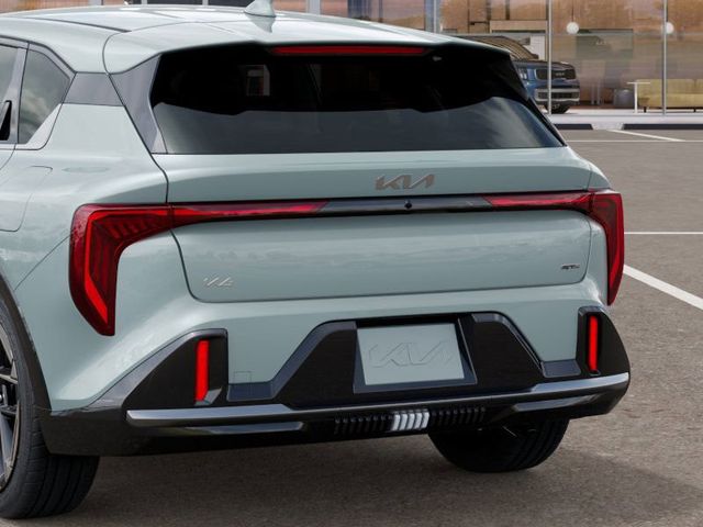 2026 Kia K4