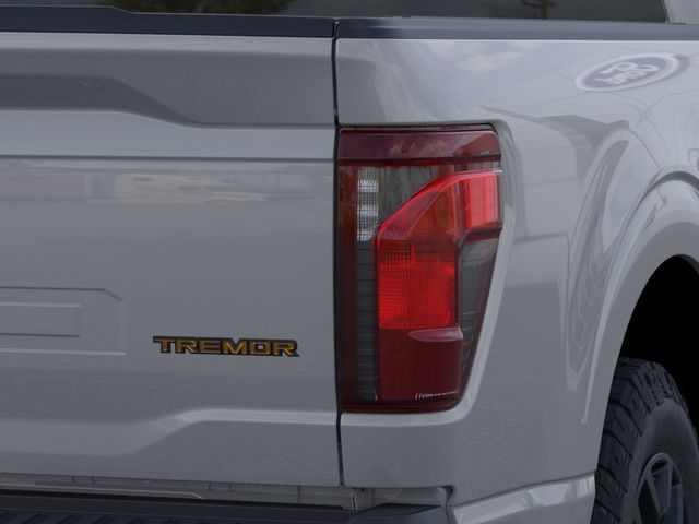 New 2026 White Ford Tremor image 21