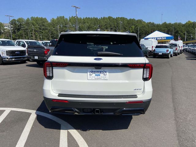 2025 Ford Explorer ST-Line 5