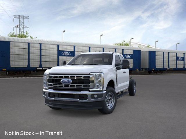 2026 Ford F-350 Chassis XL