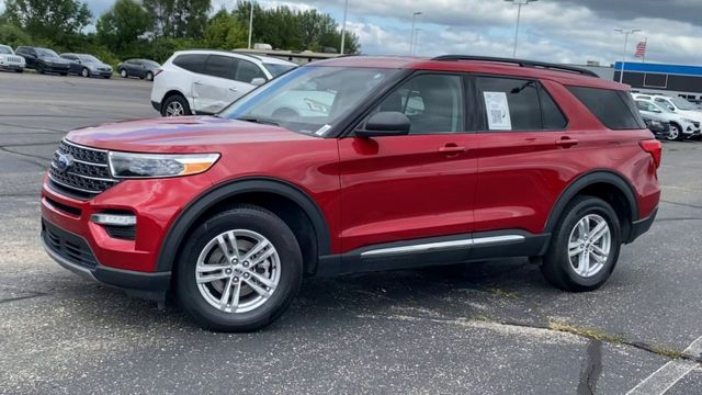 2022 Ford Explorer XLT 4