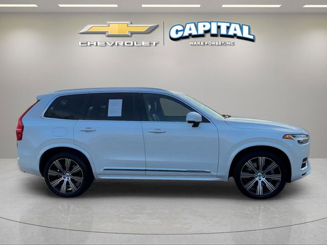 Used 2022 White Volvo T8 Inscription 7 Passenger image 6