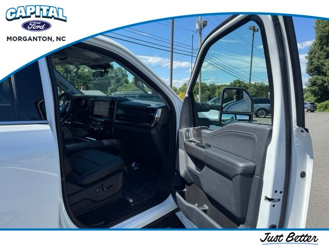 New 2026 White Ford Lariat image 14