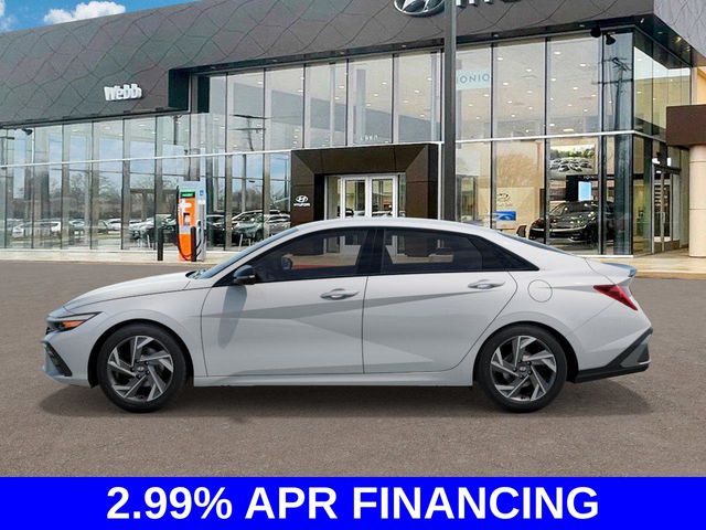 2025 Hyundai Elantra SEL Sport photo