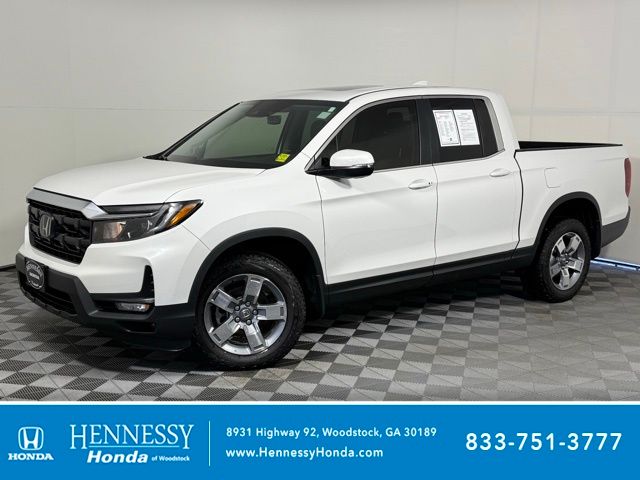 White 2026 Honda Ridgeline RTL AWD Pickup Truck All-Wheel Drive 9-Speed Automatic