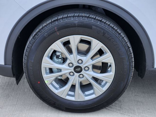 2025 White Ford Escape Active FWD SUV