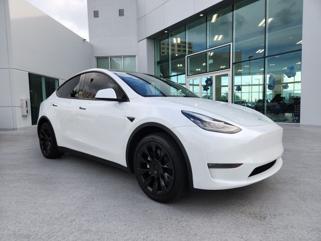 2023 Tesla Model Y Long Range 1