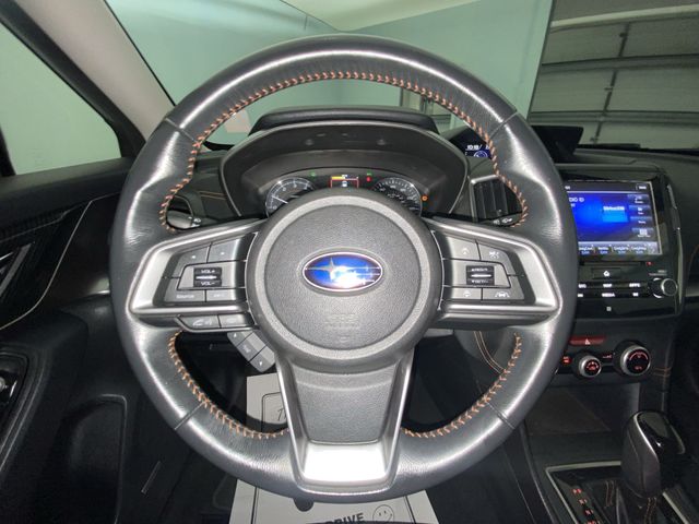 Used 2018 Silver Subaru 2.0i Limited image 14