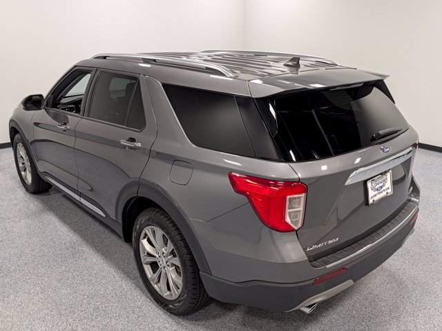 Used 2023 Gray Ford Limited image 6