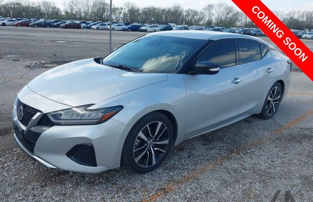 Brilliant Silver Metallic 2022 Nissan Maxima SV FWD Sedan Front-Wheel Drive Continuously Variable Transmission