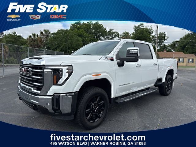 Summit White 2024 GMC Sierra 2500HD Pickup Truck Four-Wheel Drive Automatic