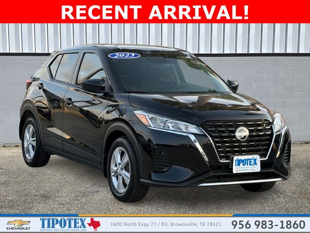 Super Black 2023 Nissan Kicks S FWD SUV / Crossover Front-Wheel Drive Continuously Variable Transmission