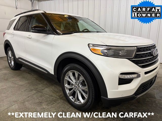 White Metallic 2023 Ford Explorer XLT AWD SUV / Crossover All-Wheel Drive Automatic