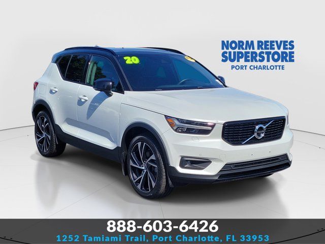 2020 Volvo XC40 T5 R-Design AWD