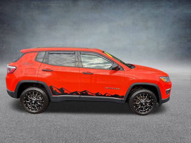 2018 Jeep Compass Sport 22