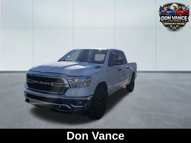 Bright White Clearcoat 2023 RAM 1500 Big Horn Crew Cab 4WD Pickup Truck Four-Wheel Drive 8-Speed Automatic