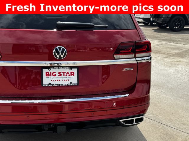 2022 Volkswagen Atlas 3.6L V6 SEL Premium R-Line Red at DeMontrond Auto Country