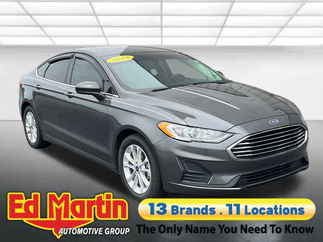 Gray (Magnetic) 2019 Ford Fusion SE Sedan Front-Wheel Drive 6-Speed Automatic