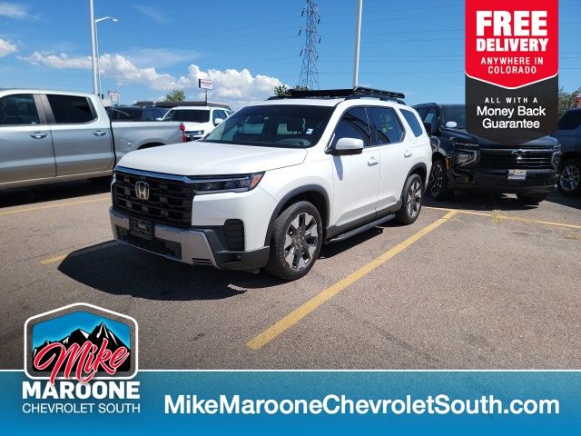 Platinum White 2026 Honda Pilot SUV / Crossover All-Wheel Drive Automatic