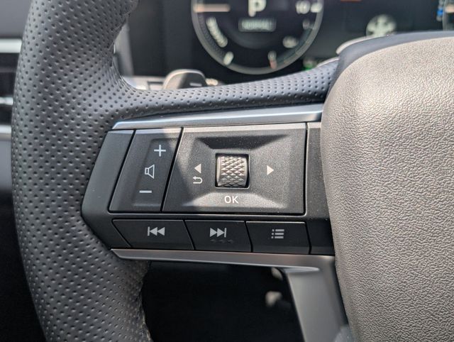 New 2025 Blue Mitsubishi SE image 16