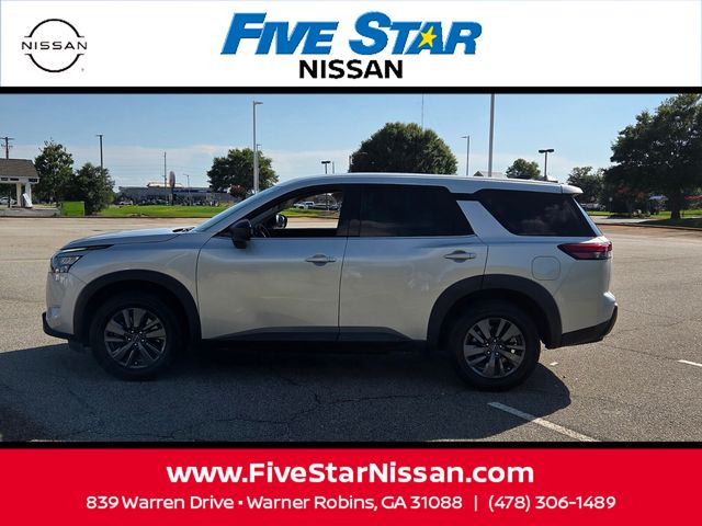 Used 2024 Nissan Pathfinder SUV
