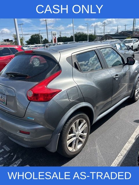2013 Gun Metallic Pearl Metallic Nissan Juke S FWD SUV