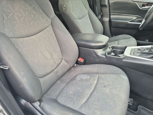 2020 Toyota RAV4 Hybrid - Image 31