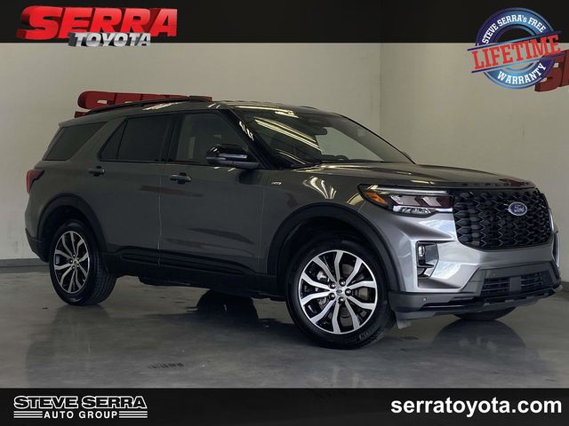 2025 Ford Explorer ST-Line AWD