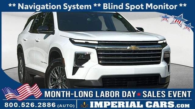 Summit White 2025 Chevrolet Traverse SUV / Crossover Four-Wheel Drive 8-Speed Automatic