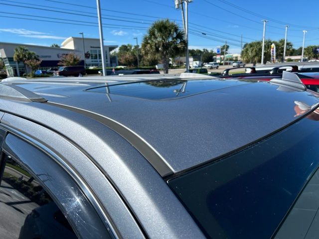 Used 2018 Gray Chevrolet LT image 6