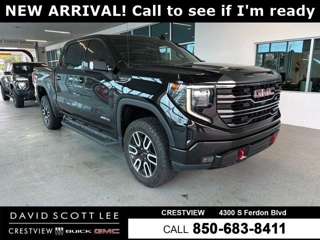2023 GMC Sierra 1500 AT4 Crew Cab 4WD