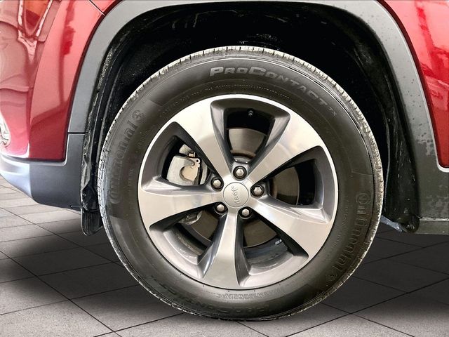2020 Jeep Cherokee Limited Red at Subaru and VW of Moon Township