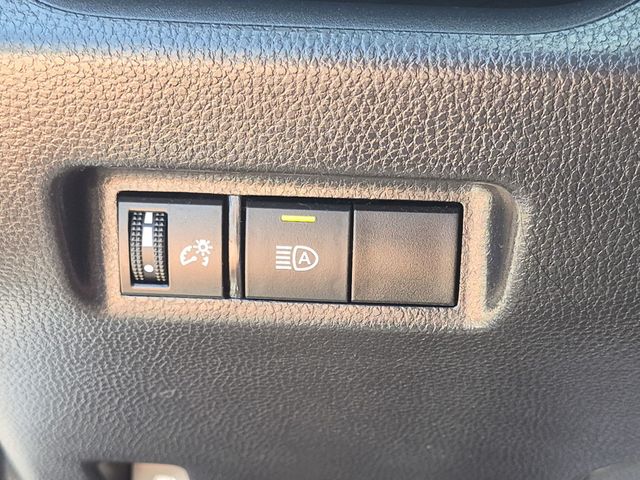 Used 2021 Toyota RAV4 Hybrid XLE 4D Sport Utility