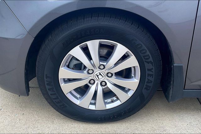 Used 2015 Honda Odyssey Van